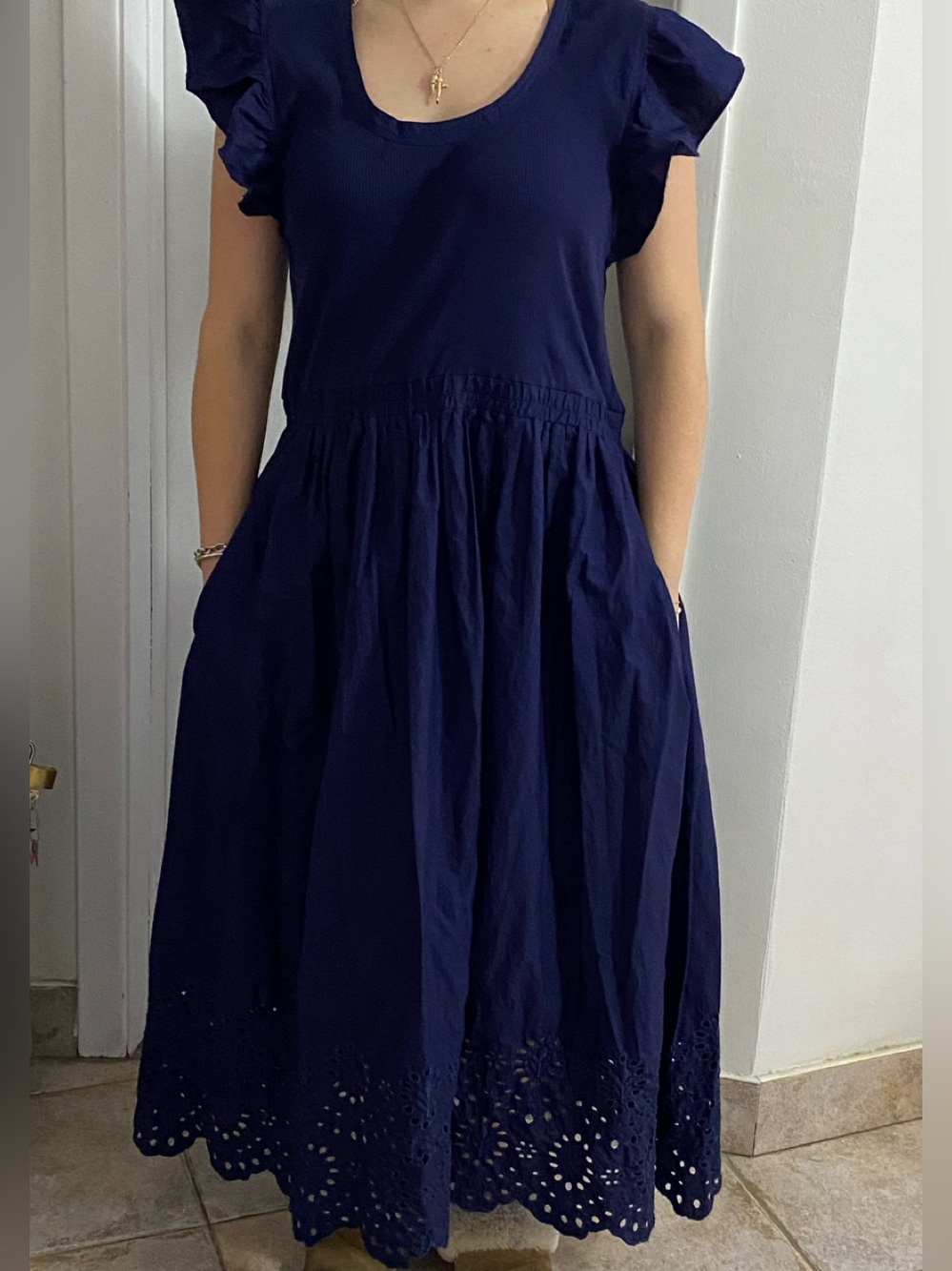 LEA Women’s Navy Eyelet Hem Maxi Dress with Ruffle Sleeves size XL